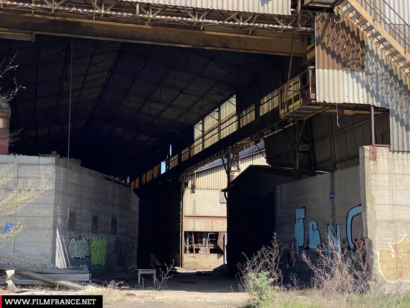 Même Usine vue extérieure